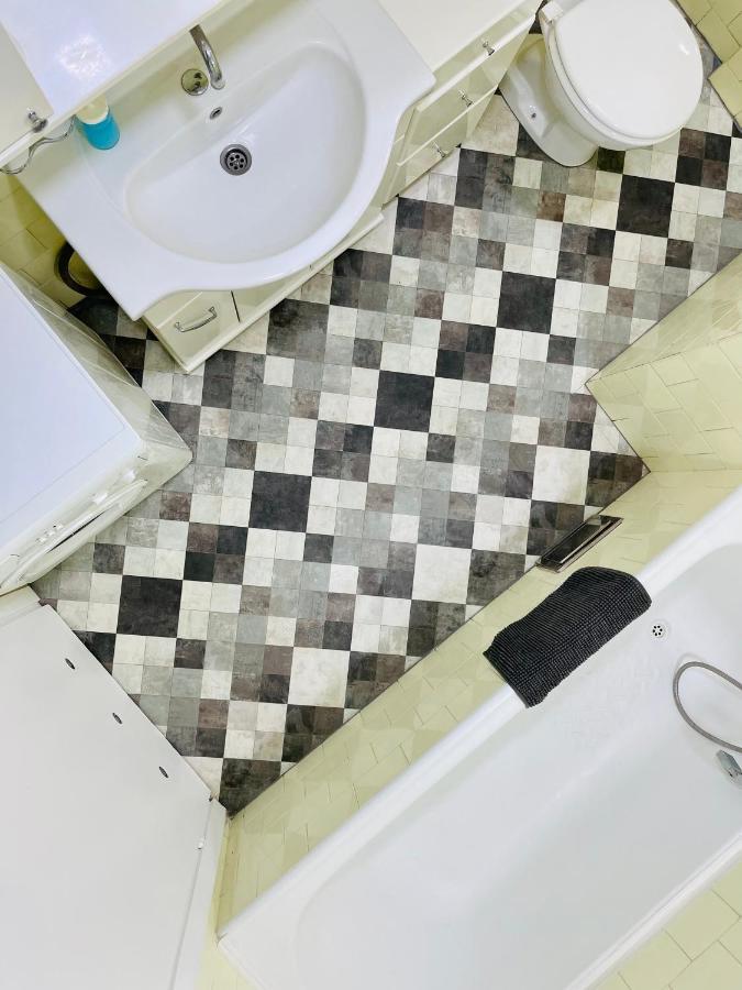 Appartamento Apartman Jelena II Sremska Mitrovica Esterno foto